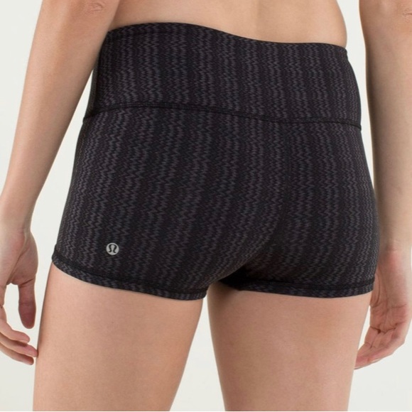 lululemon athletica Pants - Lululemon Boogie Short